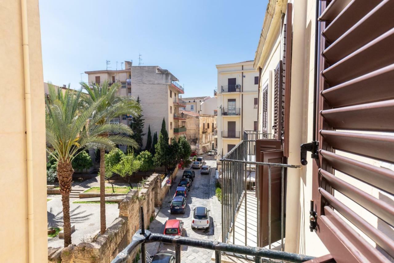 Il Sonno Dei Giusti Apartment By Domusicily Palermo Bagian luar foto